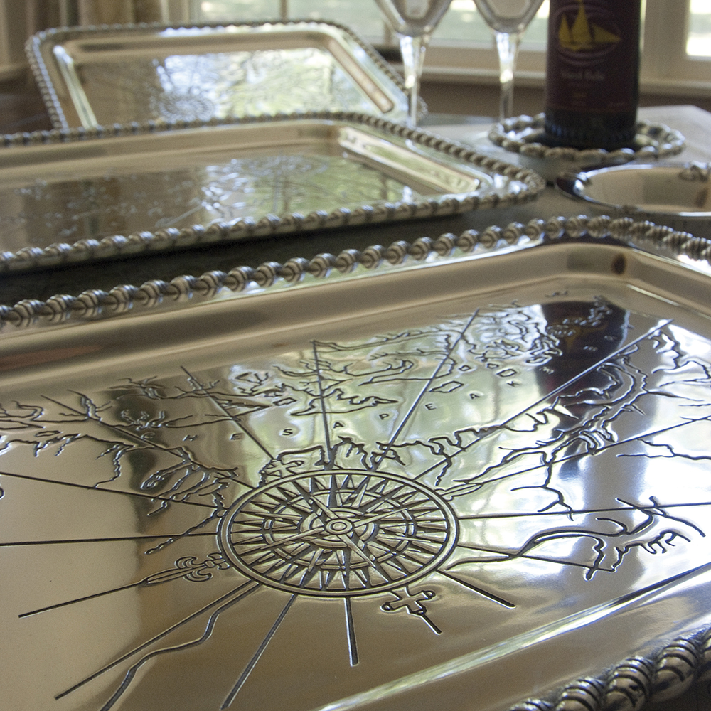 Latitudes Tray