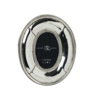 oval photo frame